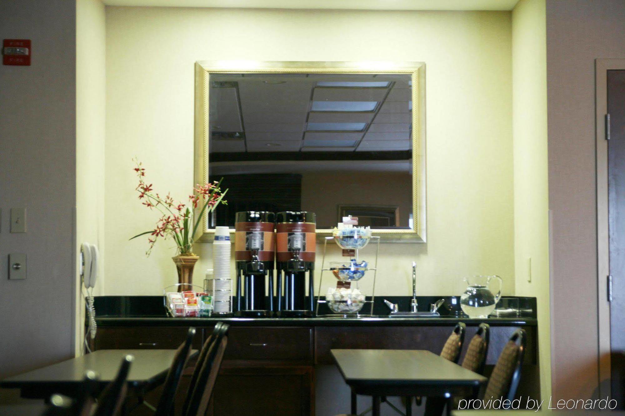 Hampton Inn Fort Stockton Restaurant photo